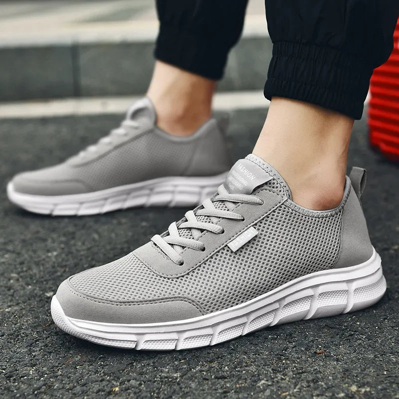 New Mesh Men Shoes Lac-up Casual Shoes Men Sneakers Breathable Lightweight Footwear Comfortable Sport Trainers Zapatillas Hombre